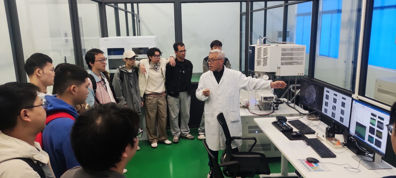 1729844648688064.jpg 1729844648688064.jpg