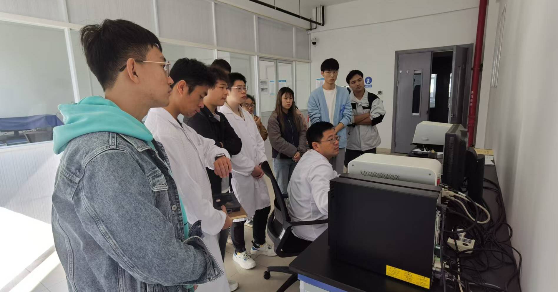 1729844907996421.jpg 1729844907996421.jpg